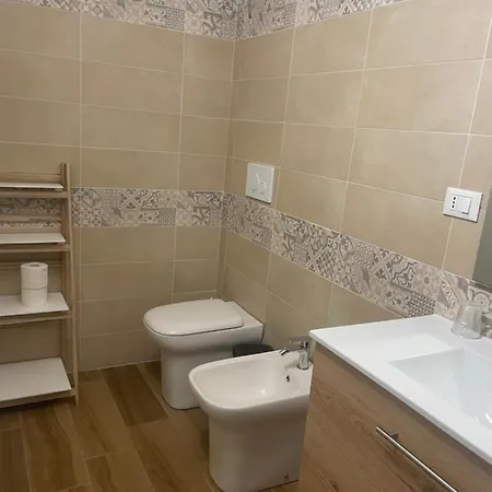 I 3 Mori فندق مبيت وإفطار 3*