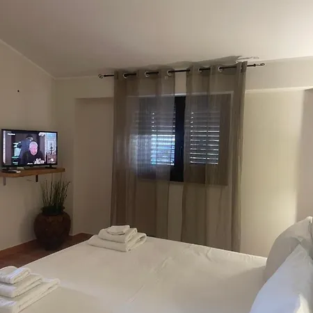 I 3 Mori 3* بارشلونا-بوتسو دي غوتو